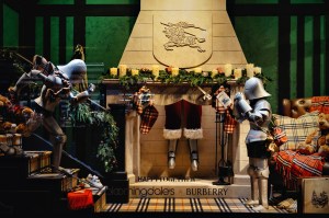 Bloomingdales X Burberry Holiday Windows