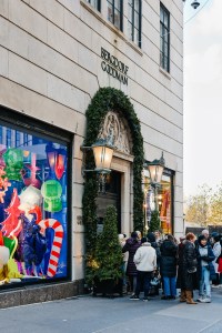 A look at Black Friday shopping around New York for the 2025 holiday season