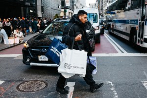 A look at Black Friday shopping around New York for the 2025 holiday season