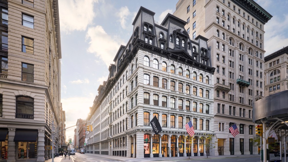 The new Aritzia flagship in Manhattan's Flatiron District.