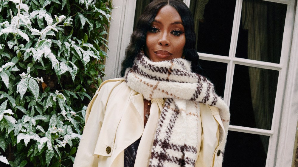 Naomi Campbell in Burberry's 2025 festive campaign, which stars Jennifer Saunders.