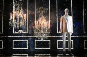 Dior’s Avenue Montaigne Store’s Holiday Lights
