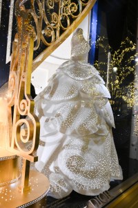 Dior’s Avenue Montaigne Store’s Holiday Lights