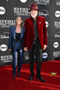 Elizabeth Fleetwood and Mick Fleetwood at 2025 Rock & Roll Hall of Fame Induction Ceremony at Peacock Theater on November 08, 2025 in Los Angeles, California.