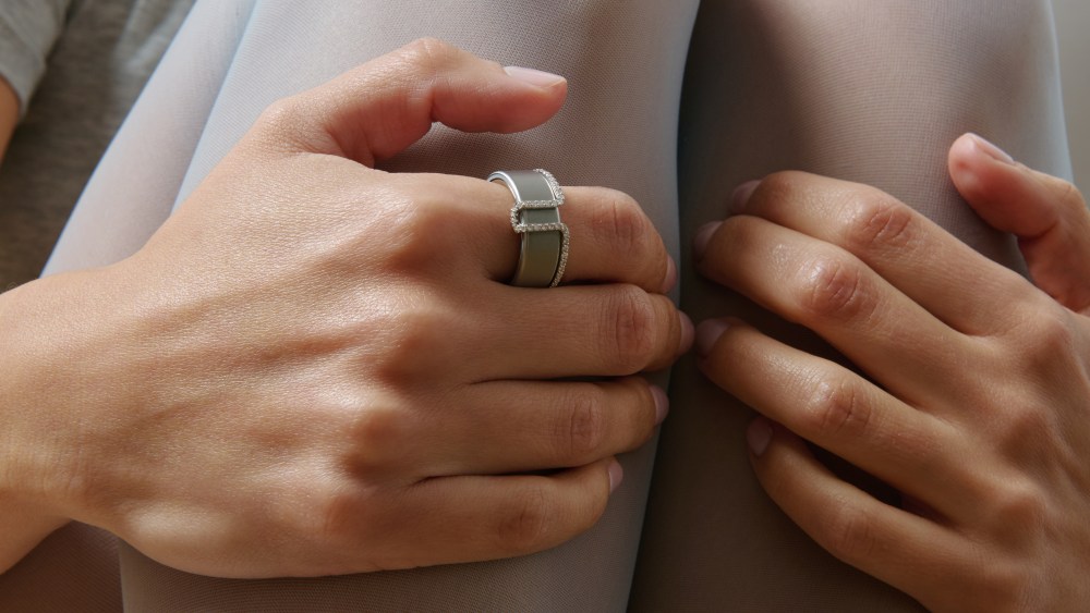 The Lil Cover ring by Lil Milan.
