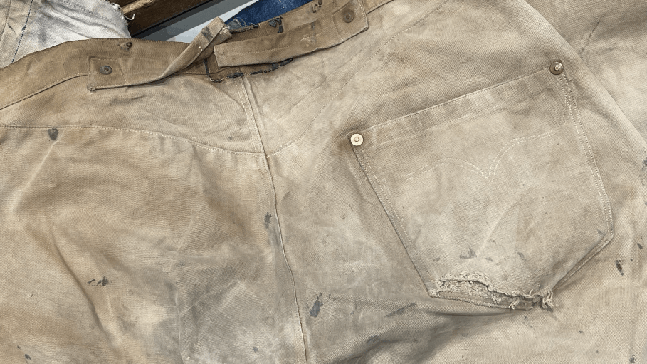 Tombstone jean.