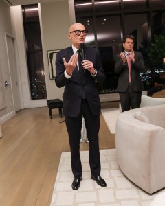Herve Perrot, Mark Shriver