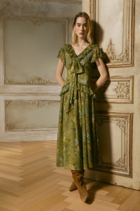 Cinq A Sept Pre-Fall 2026 Collection