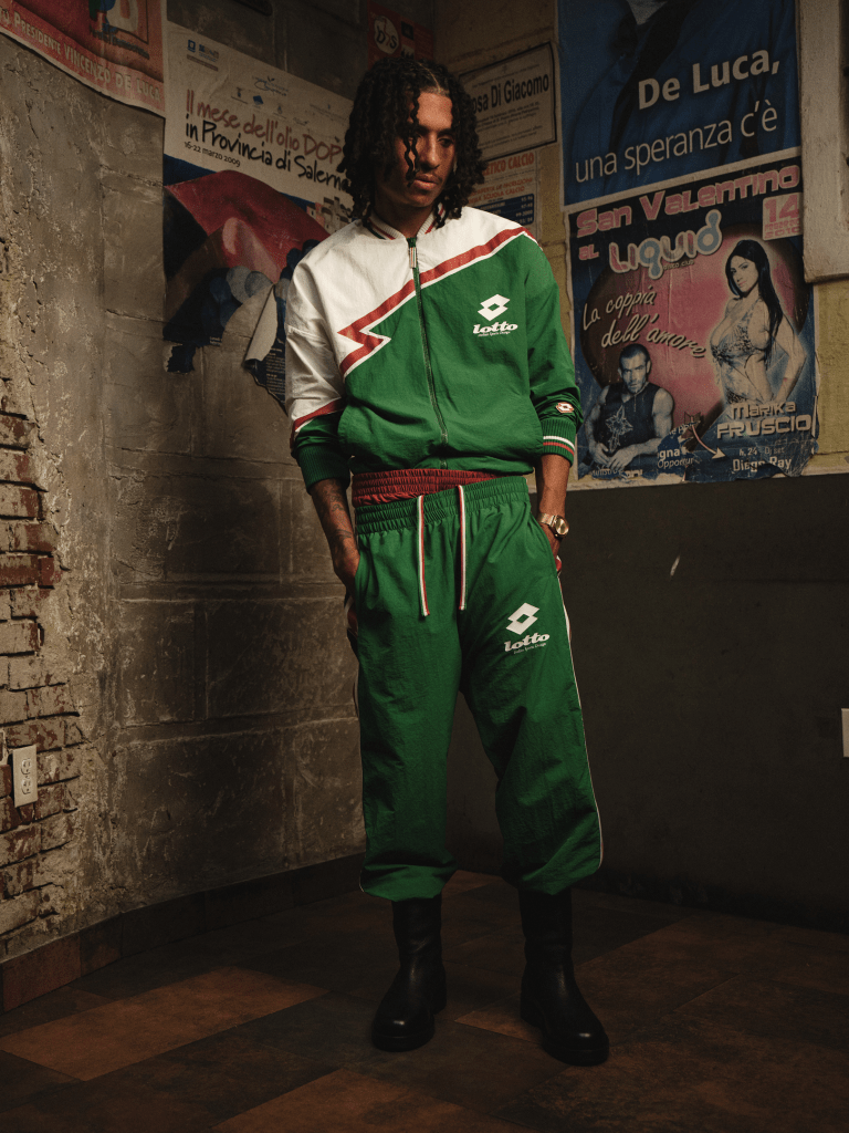  A men's look from Lotto.