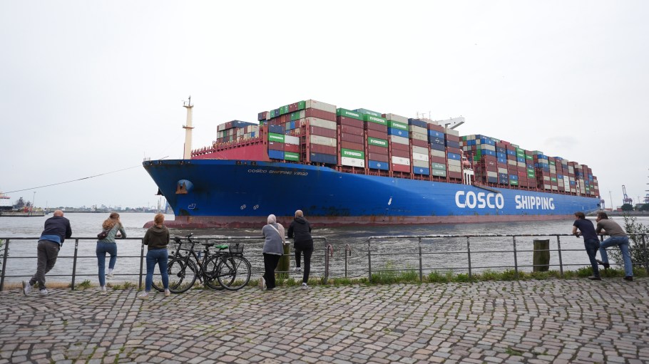 Beijing says it will block the $22.8 billion deal if Cosco doesn't get a higher ownership share than original buyers MSC and BlackRock.