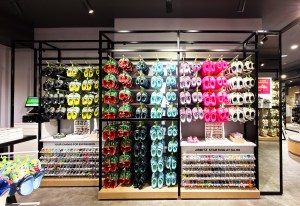 Crocs, store, shoes, footwear, clogs, shoe store, NYC, 34th Street