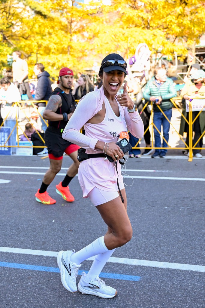 NEW YORK, NEW YORK - NOVEMBER 02: Tayshia Adams runs during the 2025 New York City Marathon on November 02, 2025 in New York City. (Photo by Roy Rochlin/New York Road Runners via Getty Images)