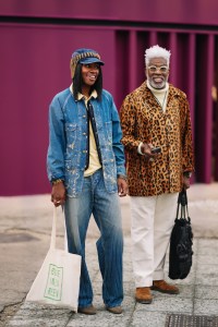 Denim was the common backdrop to broad range of prints, knits and tailoring fabrics.