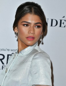 LOS ANGELES, CA - NOVEMBER 14:  Zendaya Coleman arrives at the Glamour Women Of The Year 2016 at NeueHouse Hollywood on November 14, 2016 in Los Angeles, California.  (Photo by Steve Granitz/WireImage)