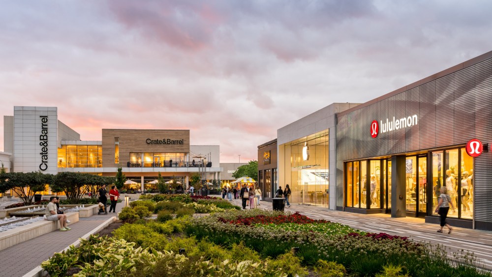 Oakbrook Center is part of the GGP portfolio.