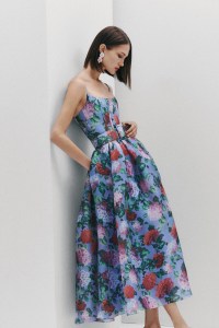 Carolina Herrera Pre-Fall 2026 Ready-to-Wear Collection