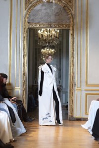 Peet Dullaert Spring 2026 Couture at Paris Fashion Week