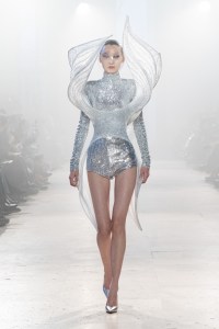 Rahul Mishra Spring 2026 Couture at Paris Fashion Week