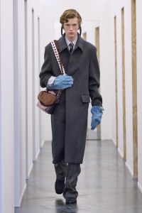 Solid Homme Men's Fall 2026 Ready-to-Wear Collection at Paris Fashion Week