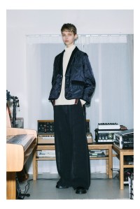 Undercover Pre-Fall 2026 Ready-to-Wear Collection at Paris Fashion Week