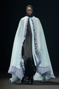 Viktor&Rolf Spring 2026 Couture at Paris Couture Week