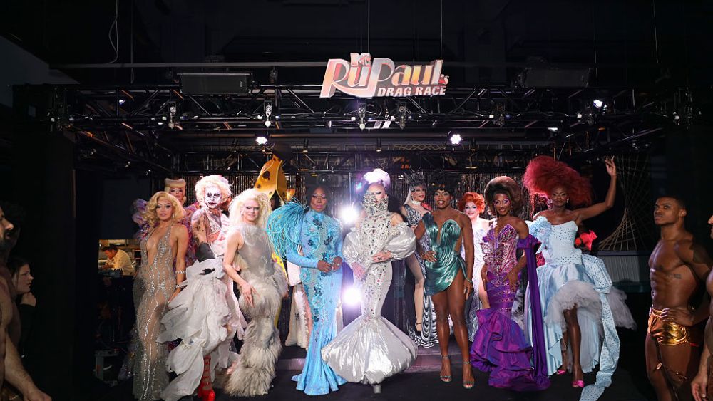 how to watch rupaul's drag race untucked online free