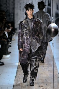 Yohji Yamamoto Pour Homme Men's Fall 2026 Ready-to-Wear Collection at Paris Men's Fashion Week