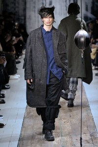 Yohji Yamamoto Pour Homme Men's Fall 2026 Ready-to-Wear Collection at Paris Men's Fashion Week