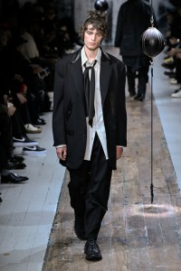 Yohji Yamamoto Pour Homme Men's Fall 2026 Ready-to-Wear Collection at Paris Men's Fashion Week