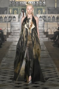 Yuima Nakazato Spring 2026 Couture at Paris Fashion Week