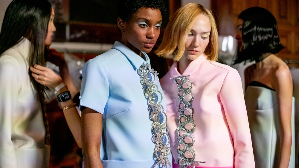 Bright eyeshadow at Marc Jacobs