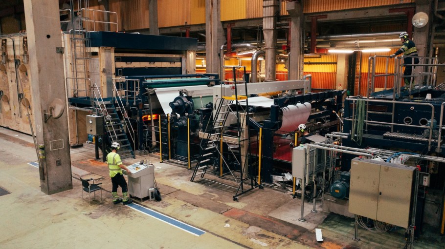 Circulose today announced the restart of its commercial-
scale production plant at Ortviken in Sundsvall, Sweden, marking a significant step in scaling next-
generation materials for the global fashion industry.