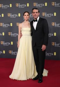 LONDON, ENGLAND - FEBRUARY 22: Rose Byrne and Bobby Cannavale attend the 2026 EE BAFTA Film Awards at The Royal Festival Hall on February 22, 2026 in London, England. (Photo by Mike Marsland/WireImage)