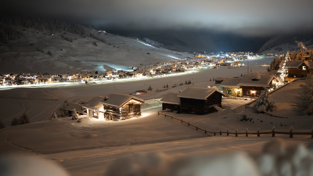 The view of Livigno by night