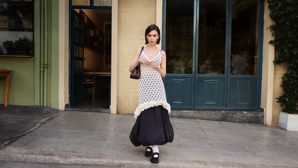 Usage Rights: 08.03.2026 - 08.07.2026, 4 months, Europe, Internet/Online, all media (all platforms and channels), Print, PR (Online/ Offline) & Advertorial, Zalando owned or sponsored Events, Affiliated Partner Events, Third Party Usage for Zalando Partners/Resellers (B2B), Point of Sale (POS)  Zalando owned and Zalando affiliates, the duration of the assets is in perpetuity for documentation and corporate and internal communication (such as annual company reports, corporate portfolio, and corporate presentations) and archive rights.
