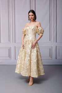 Dennis Basso Fall 2026 Ready-to-Wear Collection at New York Fashion Week.