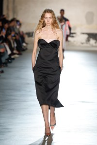 No. 21 Fall 2026 Ready-to-Wear Collection at Milan Fashion Week