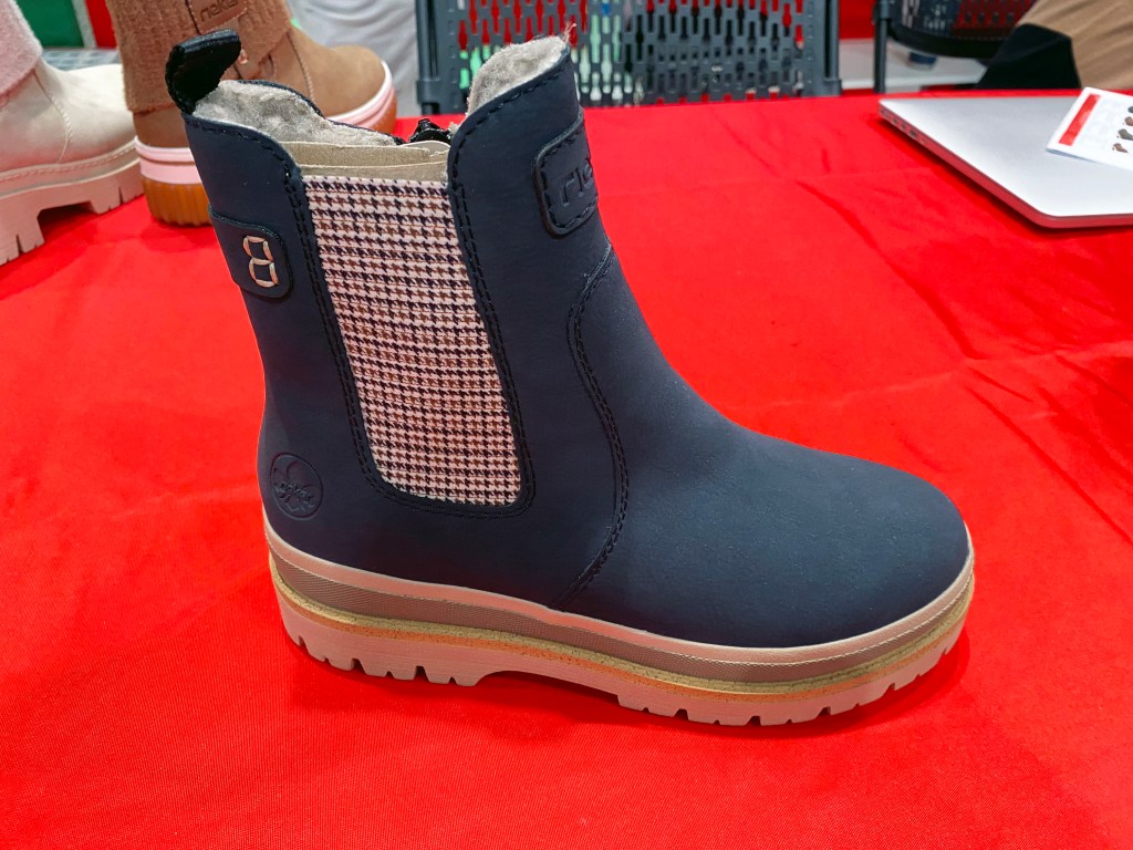 Reiker fall 2026 Chelsea boot
