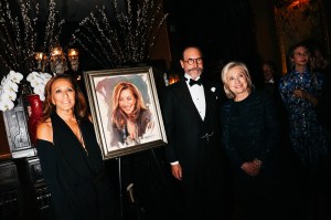 Donna Karan and Hillary Clinton with artist Michael Shane Neal
