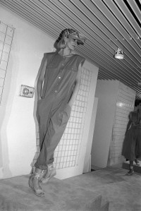 Model on the runway of the Liz Claiborne spring 1985 ready to wear collection on November 2, 1985 in New York.