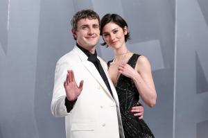 Paul Mescal and Gracie Abrams at the 2026 Vanity Fair Oscar Party held at the Los Angeles County Museum of Art on March 15, 2026 in Beverly Hills, California.
