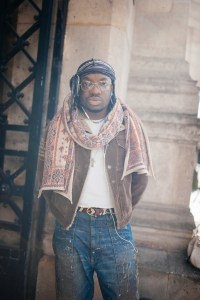 Street Style at Paris Fashion Week Fall 2026