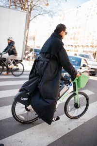 Street Style at Paris Fashion Week Fall 2026