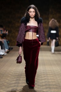 Shiatzy Chen Fall 2026 Ready-to-Wear Collection at Paris Fashion Week