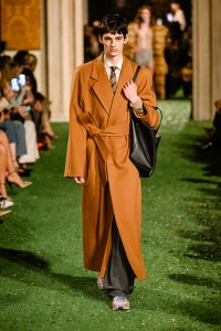 Valentino Fall 2026 Ready-to-Wear Collection