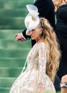 NEW YORK, NEW YORK - MAY 06: Actress and TV producer Sarah Jessica Parker attends the 2024 Met Gala Celebrating "Sleeping Beauties: Reawakening Fashion" at The Metropolitan Museum of Art on May 06, 2024 in New York City.  (Photo by Gilbert Carrasquillo/GC Images)
