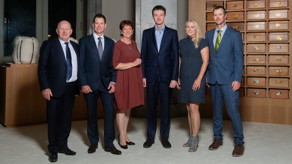 Robert Sandlant;Bradley Sandlant;Pamela Sandlant;Frederic Arnault;Amanda Campbell;Duncan Campbell