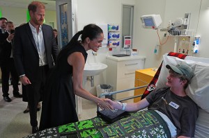MELBOURNE, AUSTRALIA - APRIL 14: Meghan, Duchess of Sussex and Prince Harry, Duke of Sussex visit patient Hamish at the Royal Children's Hospital on April 14, 2026 in Melbourne, Australia. The royal couple are on a four-day visit to Australia, with engagements across Melbourne, Canberra and Sydney. (Photo by Jonathan Brady-Pool/Getty Images)