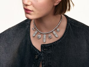 Chanel Haute Joallerie Signs & Symboles Imprimé Talisman de Symboles Neckalce