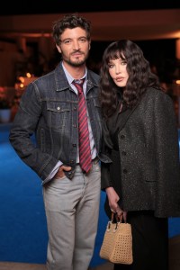 Niels Schneider and Isabelle Adjani